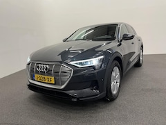 Audi e-tron - 50 Quattro Edition 71 kWh Airco ECC Navi Carplay Cruise Control 19"LM Velgen PDC voor en a