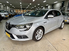 Renault Mégane - Megane 1.5 DCI Navigatie Multimedia USB Cruise Keyless ECC Airco