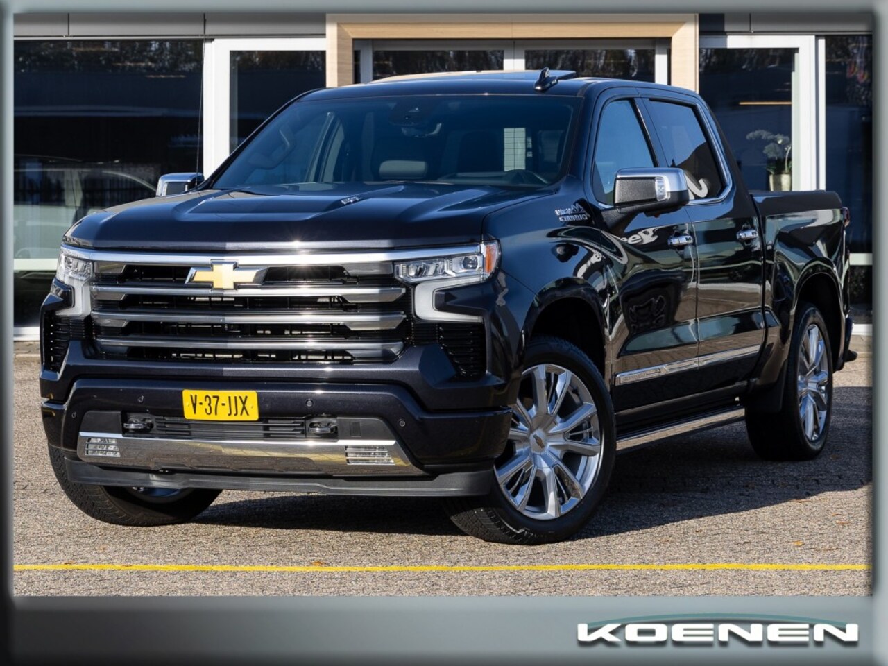 Chevrolet Silverado - 6.2 V8 High Country LPG en Bakflip - AutoWereld.nl