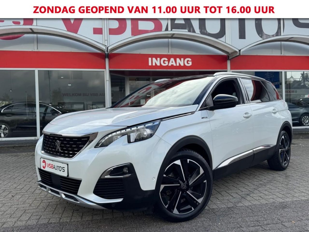 Peugeot 5008 - 1.2 TURBO GT-LINE HALF-LEER NAVI PANO-DAK CAMERA CARPLAY AIRCO - AutoWereld.nl