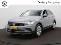 Volkswagen Tiguan - 1.5 TSI Life Adaptive cruise / Virtual Cockpit / Navi / Parkeersensoren / Trekhaak