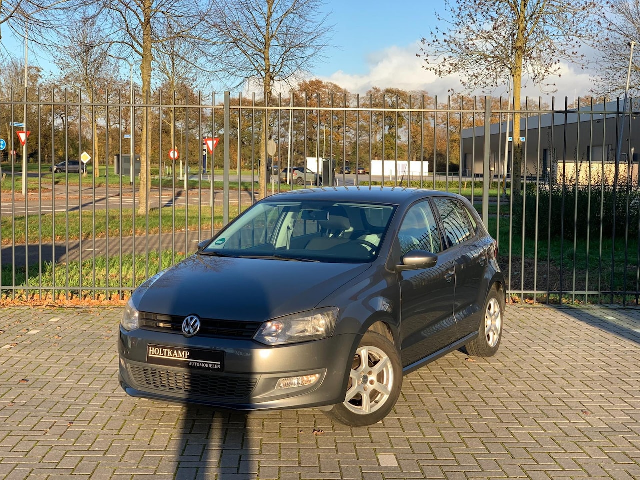 Volkswagen Polo - 1.2 TSI | AIRCO | 5 DEURS | LICHTMETALEN VELGEN - AutoWereld.nl