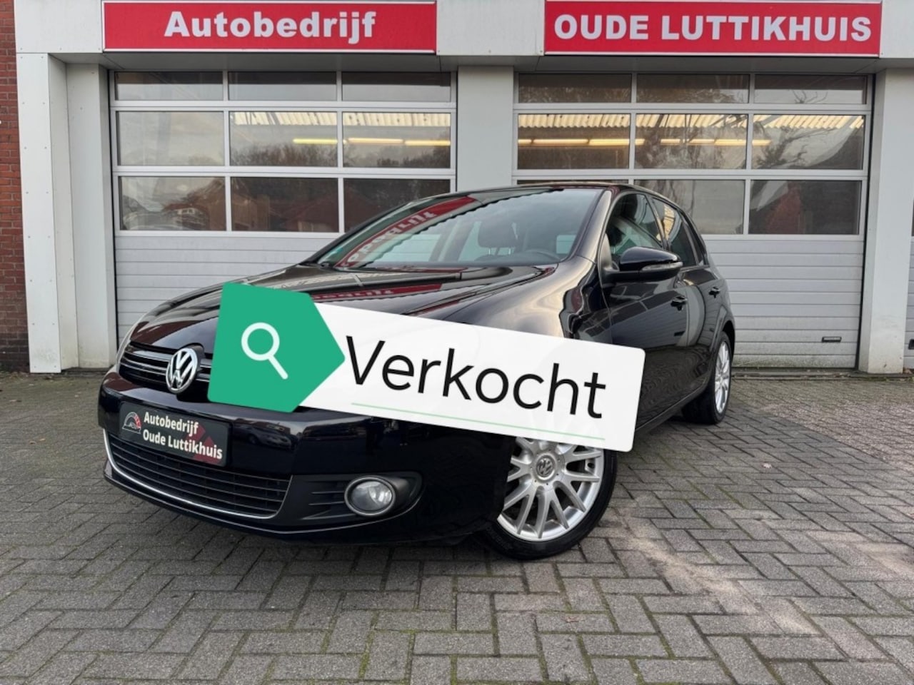 Volkswagen Golf - 1.2TSI 105PK Style Cruise Airco Parrot 17inch - AutoWereld.nl