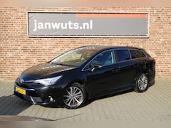 Toyota Avensis Touring Sports - 1.8 VVT-i Dynamic + PDC V+A + trekhaak