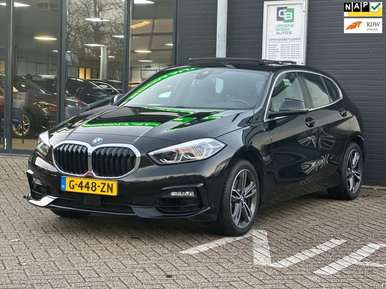 BMW 1-serie - 118i High Executive Edition/PANO-DAK/CARPLAY/LED/NL-AUTO NAP!! - AutoWereld.nl
