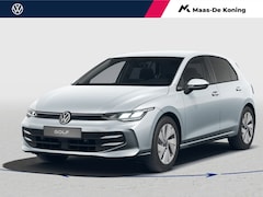 Volkswagen Golf - Life Edition 1.5 TSI 116 pk 6 versn. Hand · Achteruitrijcamera · Draadloze telefoonlader ·