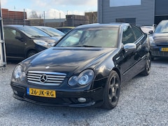 Mercedes-Benz C-klasse Sportcoupé - 230 K. Leer Clima Nap