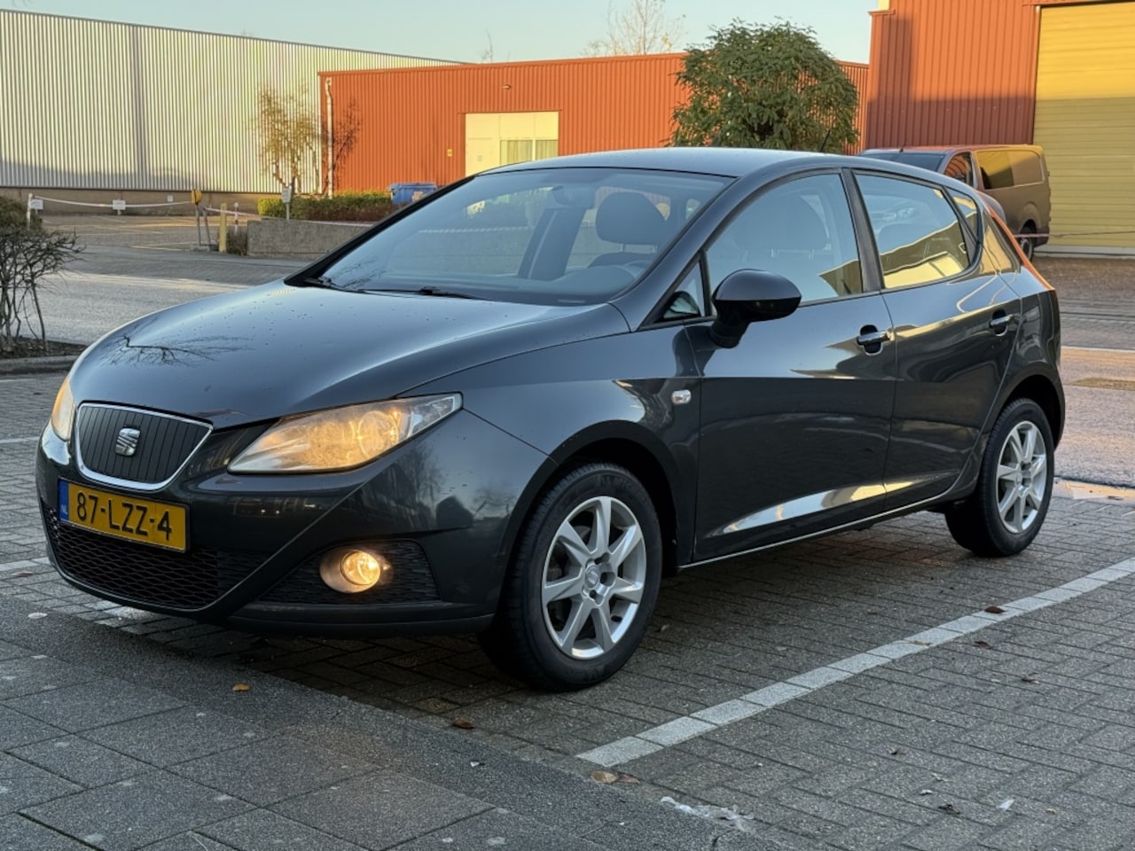 SEAT Ibiza - 1.2 TDI Hatchback Cruise Airco Dealer Onderhouden - AutoWereld.nl