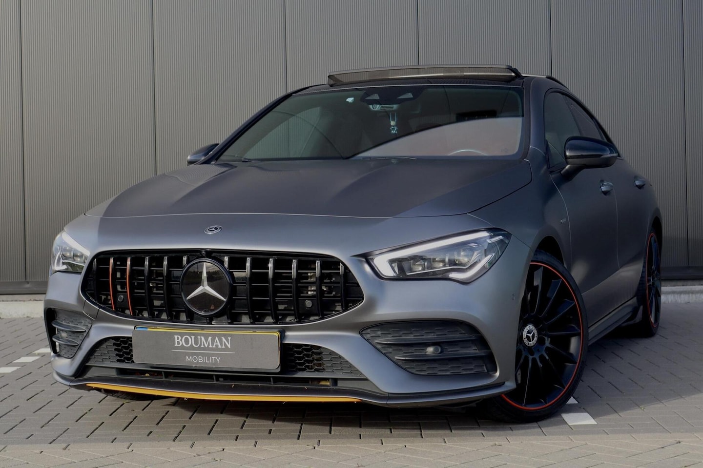 Mercedes-Benz CLA-Klasse - 250 AMG YELLOW NIGHT, PANO, VOL VOL - AutoWereld.nl