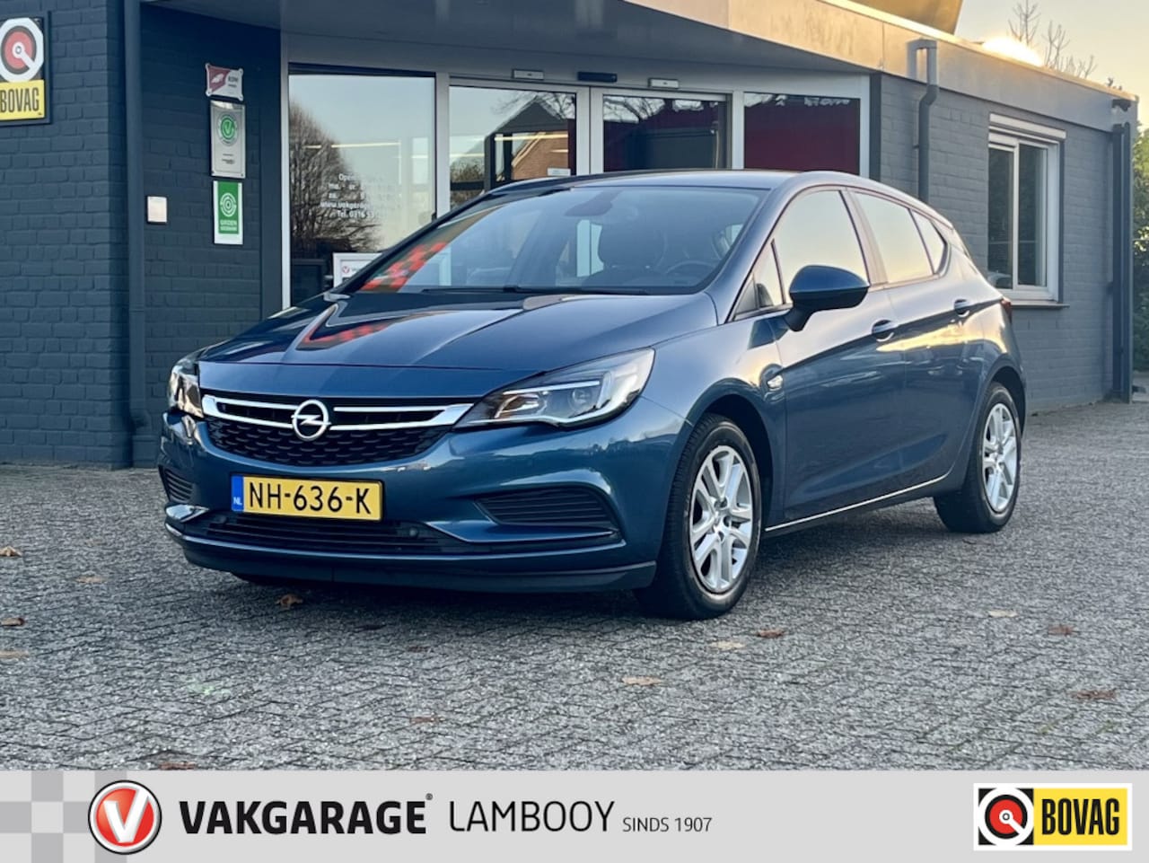 Opel Astra - 1.0 Online Edition Camera Navigatie Trekhaak - AutoWereld.nl