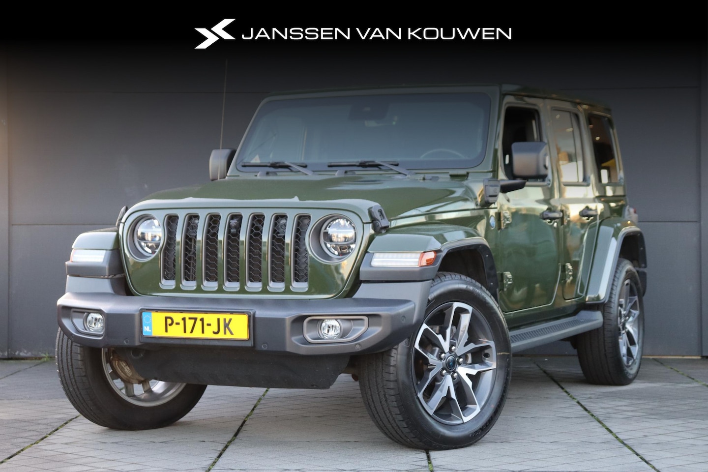 Jeep Wrangler Unlimited - 4xe 380 80th Anniversary / Sarge Green / 20'' - AutoWereld.nl