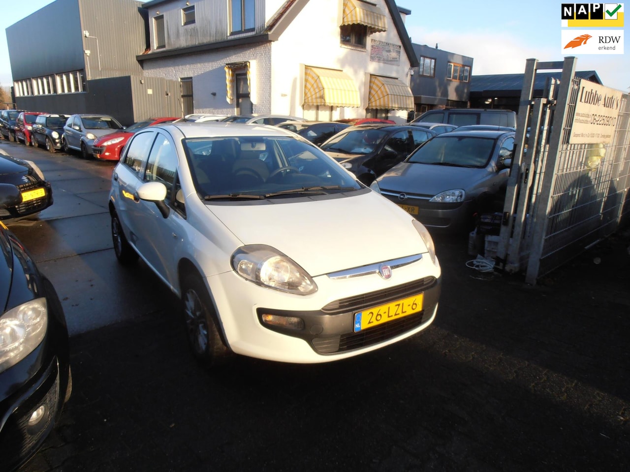 Fiat Punto Evo - 1.4 Natural Power Active airco 5drs elek pak nap apk - AutoWereld.nl