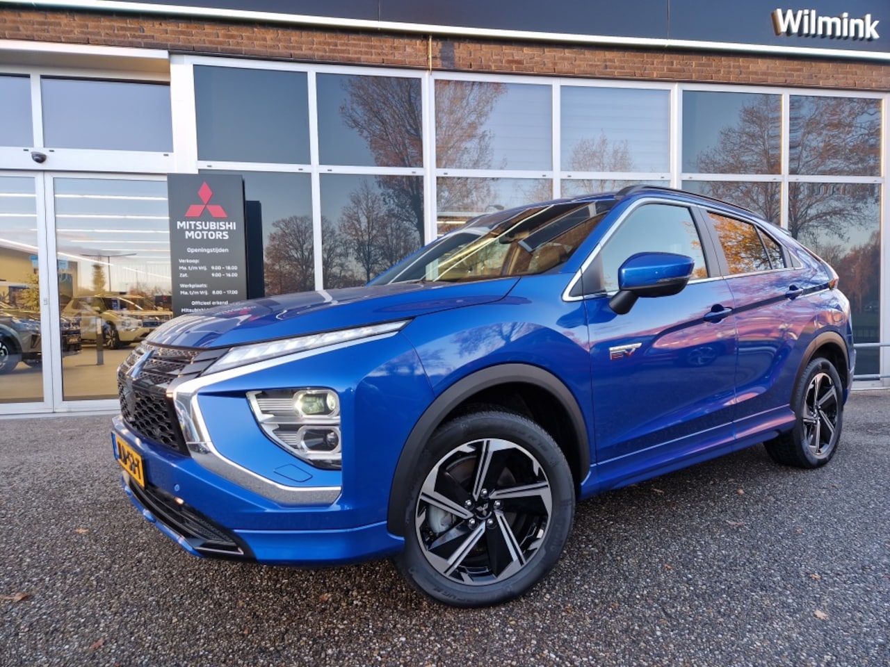 Mitsubishi Eclipse Cross - 2.4i PHEV Executive | AdaptiveCruise | Standkachel | Navigatie - AutoWereld.nl