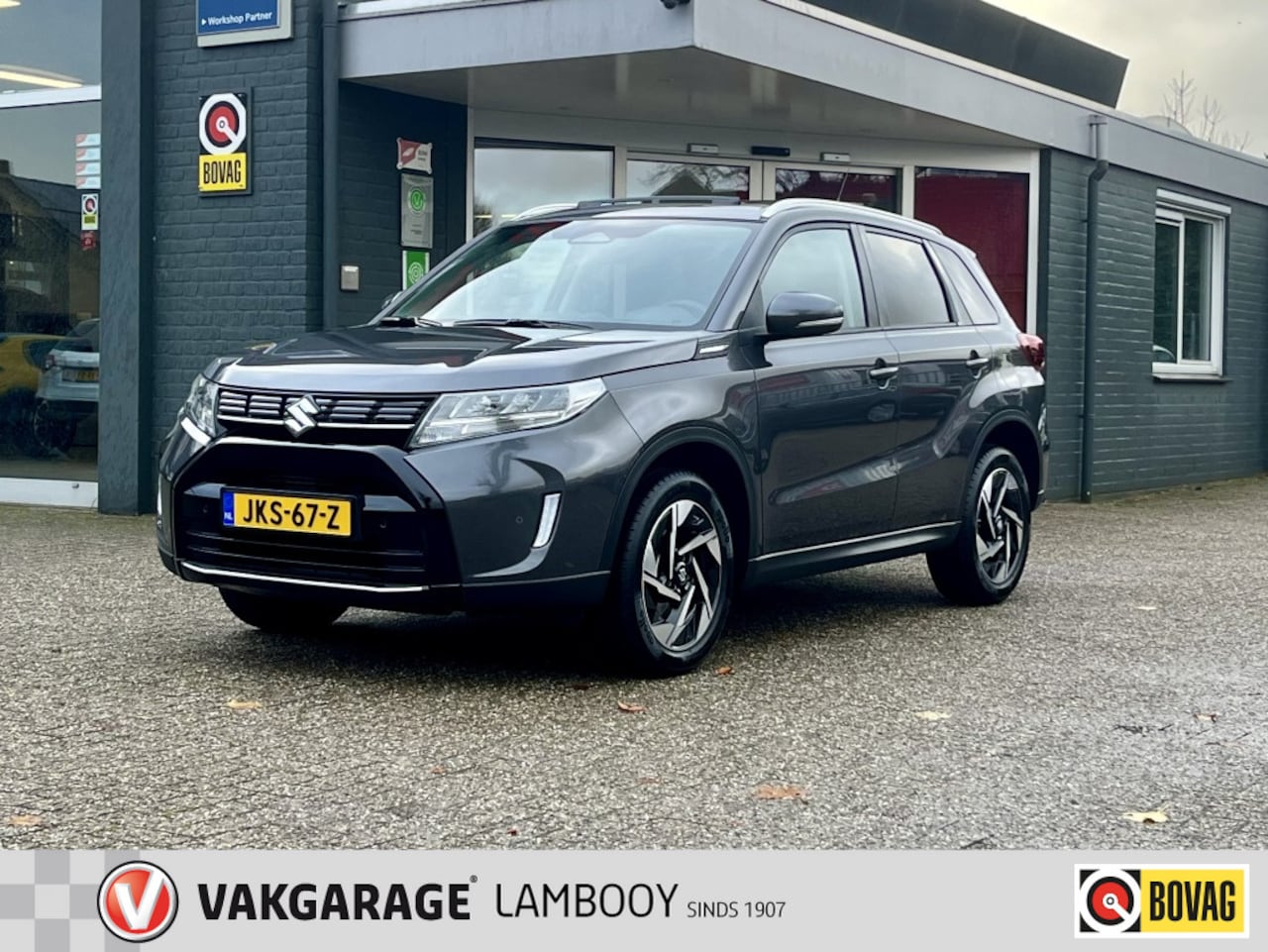 Suzuki Vitara - 1.5 Hybrid Style Pano Camera Automaat - AutoWereld.nl