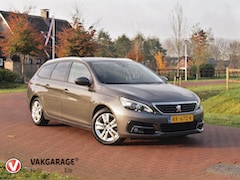 Peugeot 308 SW - 1.2 PureTech Blue Lease Executive | Nieuwe Motor | Panoramadak | Apple Carplay | Trekhaak