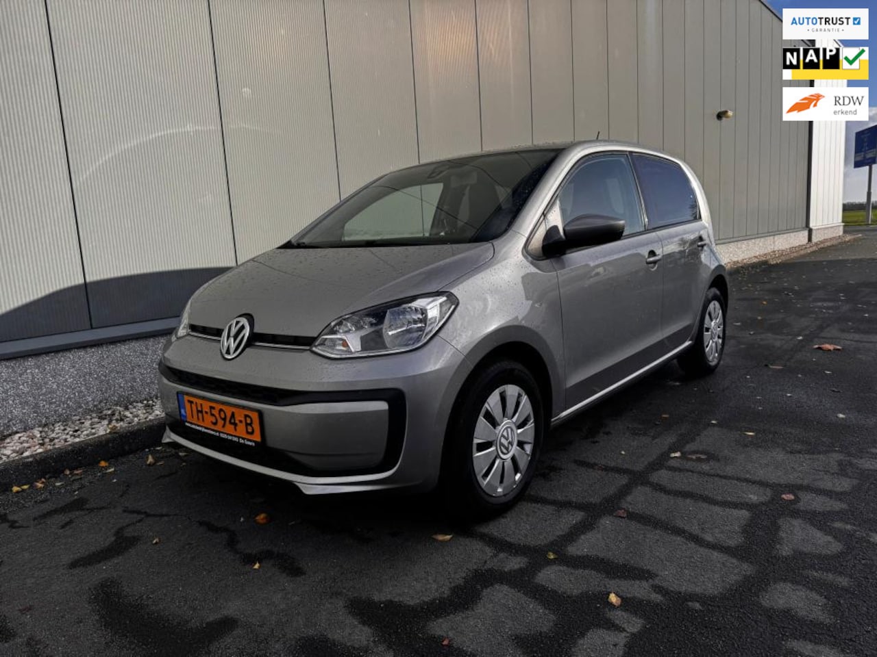 Volkswagen Up! - 1.0 BMT move up! 1.0 BMT move up!