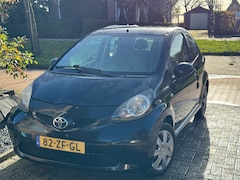 Toyota Aygo - 1.0-12V +