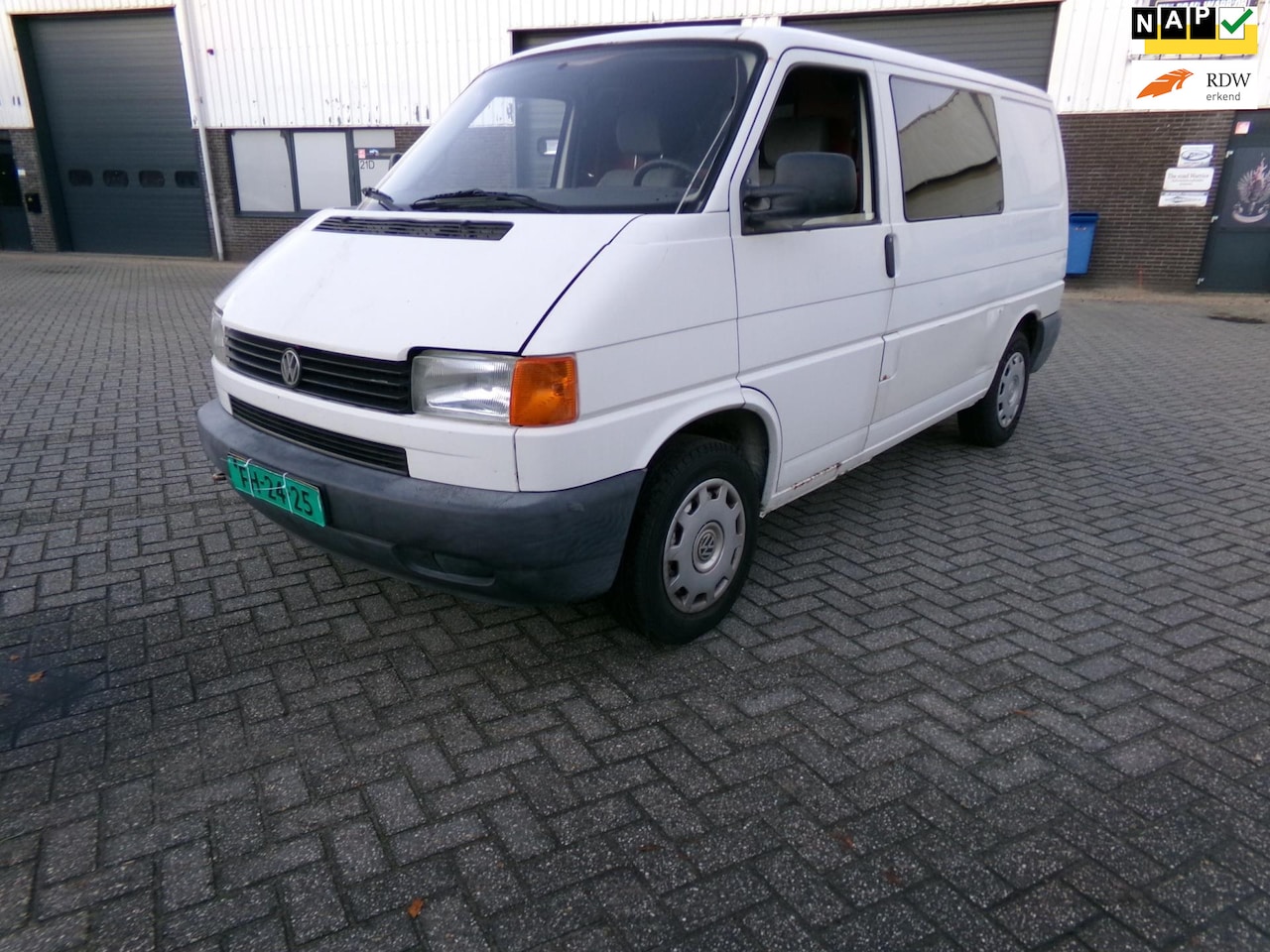Volkswagen Transporter - 1.9 TD 292 T700 Base 1.9 TD 292 T700 Base - AutoWereld.nl