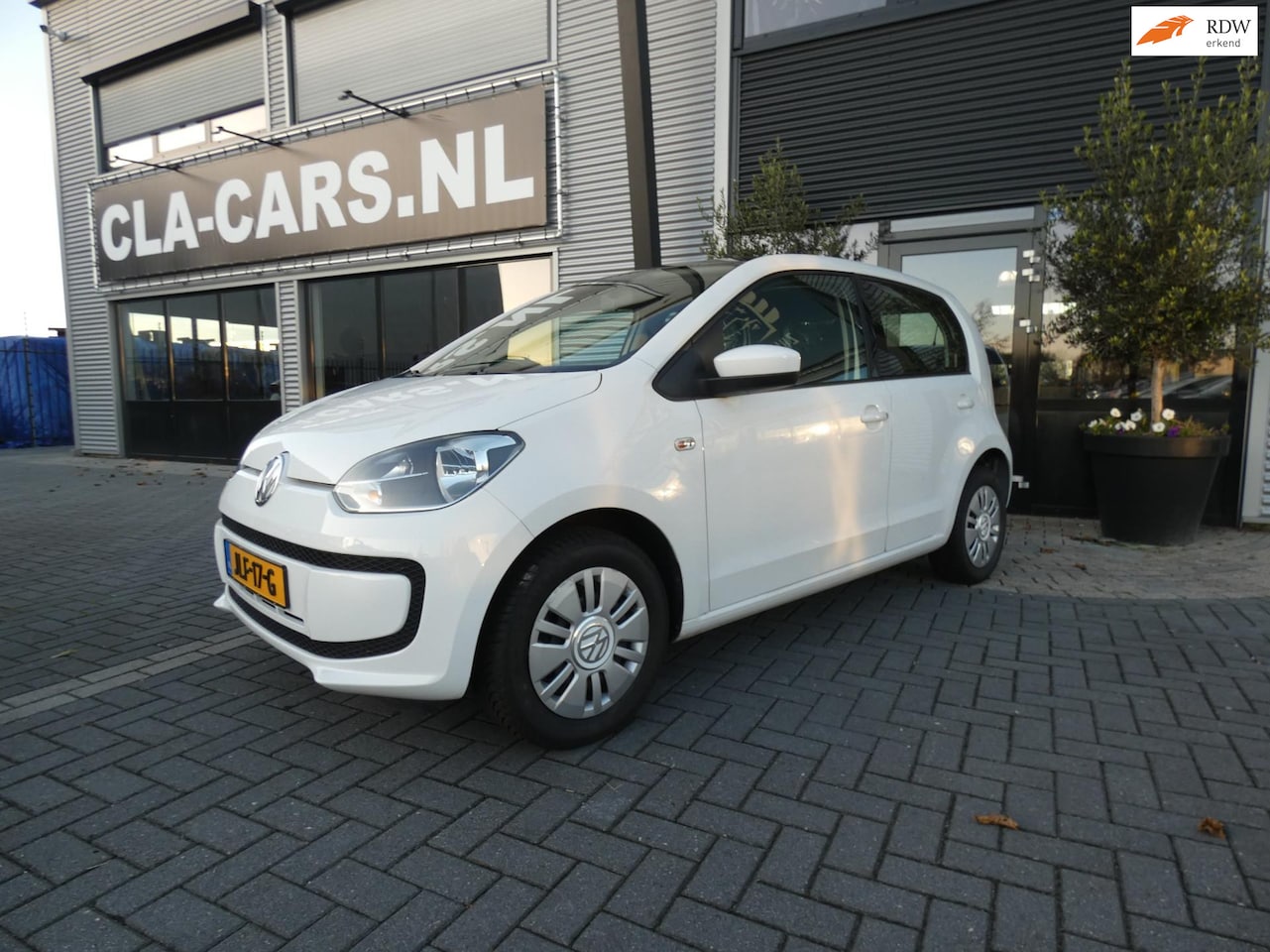 Volkswagen Up! - 1.0 high up! BlueMotion 1.0 high up! BlueMotion - AutoWereld.nl