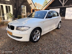 BMW 1-serie - 118i EffDyn. Ed Business Line Ultimate Edition