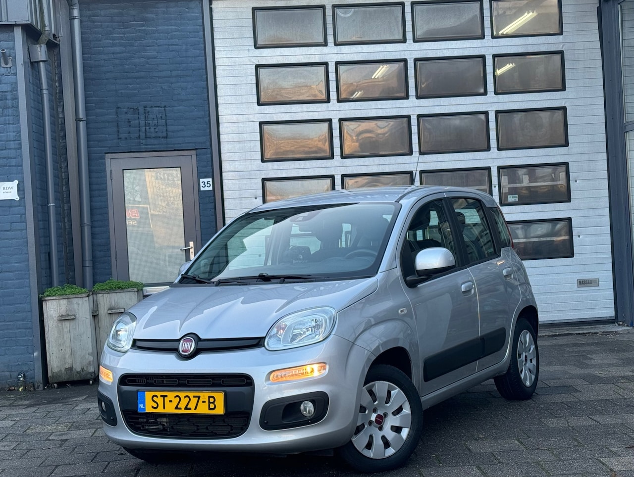 Fiat Panda - 0.9 TwinAir Lounge | Airco | Navi | PDC | Automaat - AutoWereld.nl