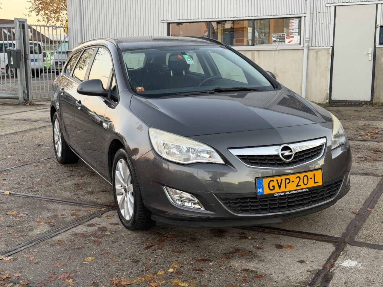 Opel Astra Sports Tourer - 1.7 CDTi Selection 1.7 CDTi Selection - AutoWereld.nl