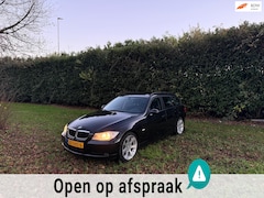 BMW 3-serie Touring - 320i 6 BAK/CLIMA/PANO/BOEKJES COMPLEET