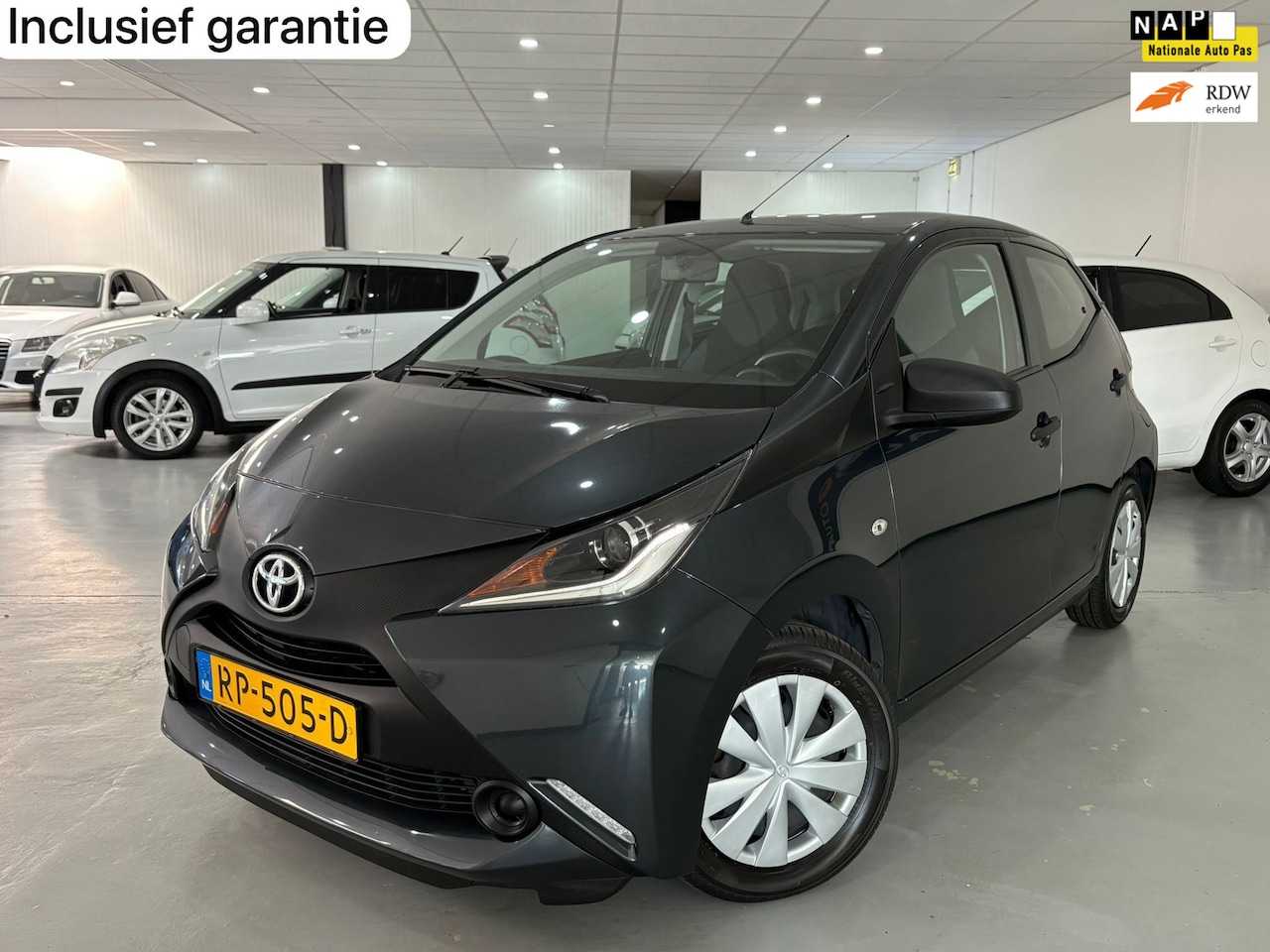 Toyota Aygo - 1.0 VVT-i x-fun 1.0 VVT-i x-fun - AutoWereld.nl