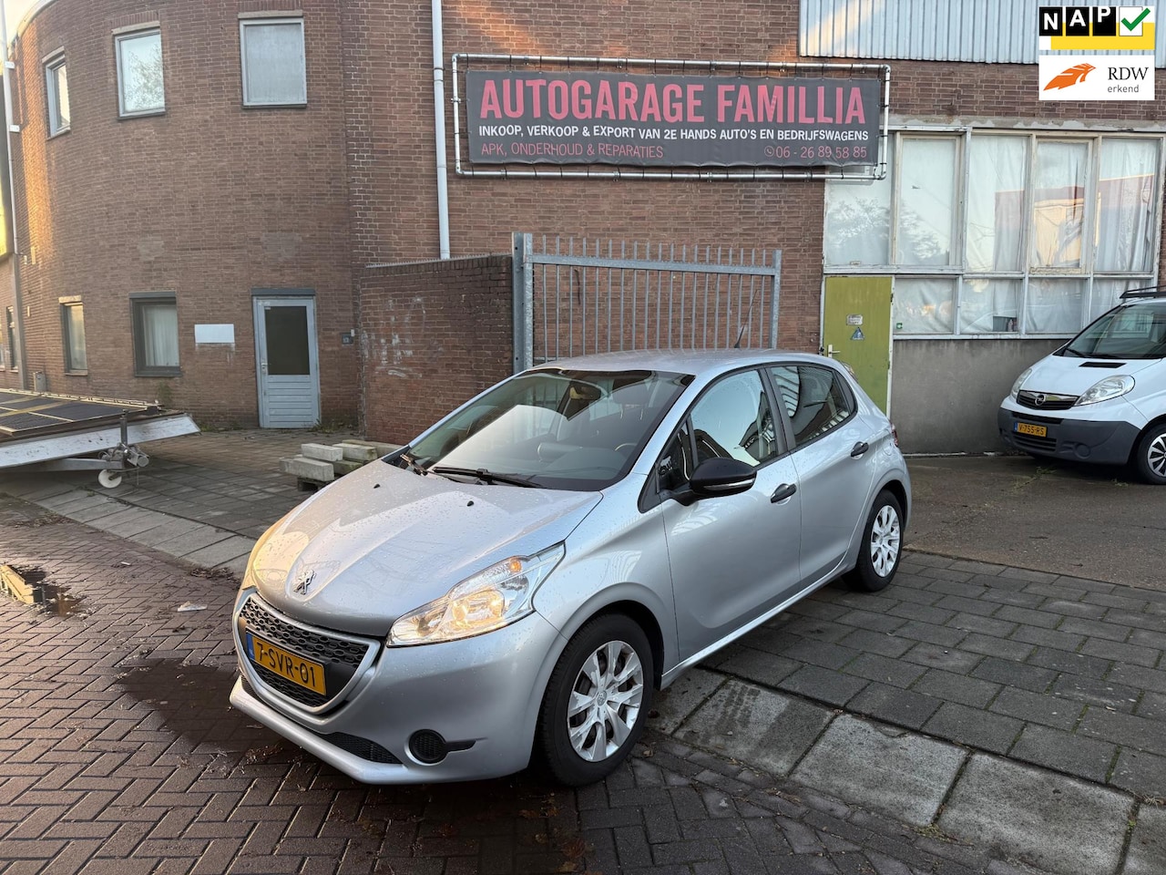 Peugeot 208 - 1.0 VTi Access Airco/Navi… - AutoWereld.nl