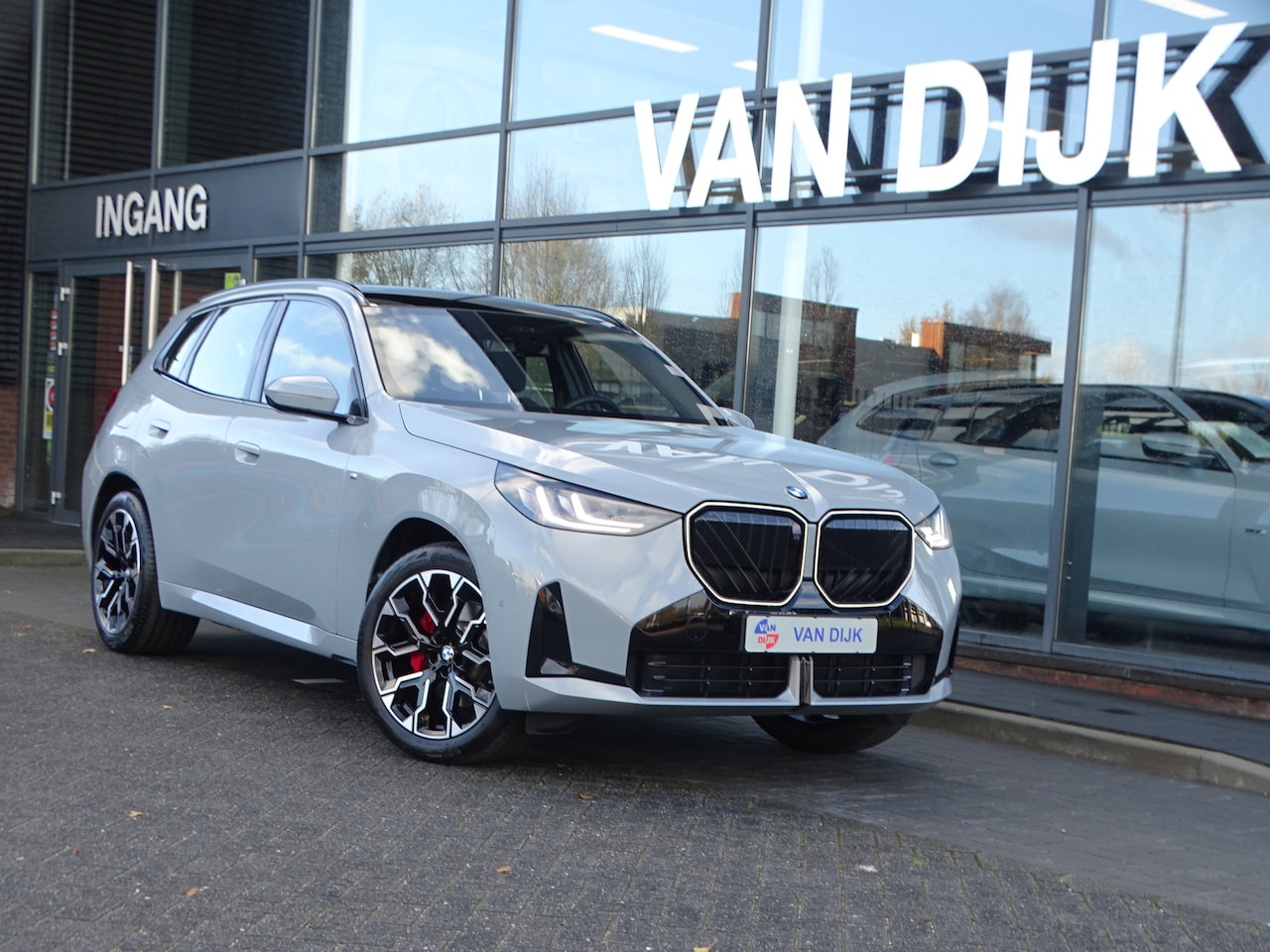 BMW X3 - 30e xDrive M Sport.Pro Pano.Dak Elek.Trekhaak Driv.Ass.Pro. Elek.Stoelen Pro.Pack Parking. - AutoWereld.nl
