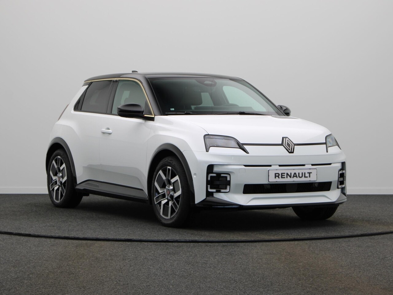 Renault 5 - Techno Comfort range | Achteruitrijcamera | ISOFIX-bevestigingssysteem voor kinderzitjes o - AutoWereld.nl