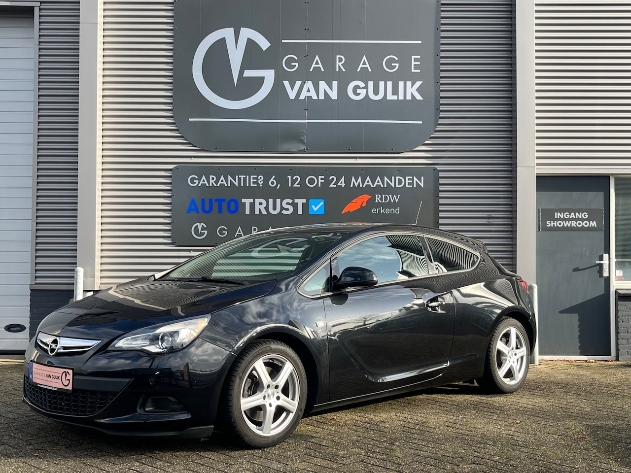Opel Astra GTC - 1.4 3drs Airco,CruiseControl,Pdc,GetintGlas,Bluetooth,OnderhoudsHistorieAanwezig,APKtot19- - AutoWereld.nl