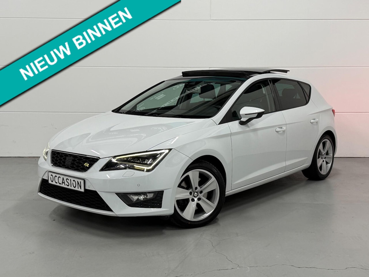 SEAT Leon - 1.8 TSI FR Dsg Pano Led Navi Leder Sound Lane VOL - AutoWereld.nl