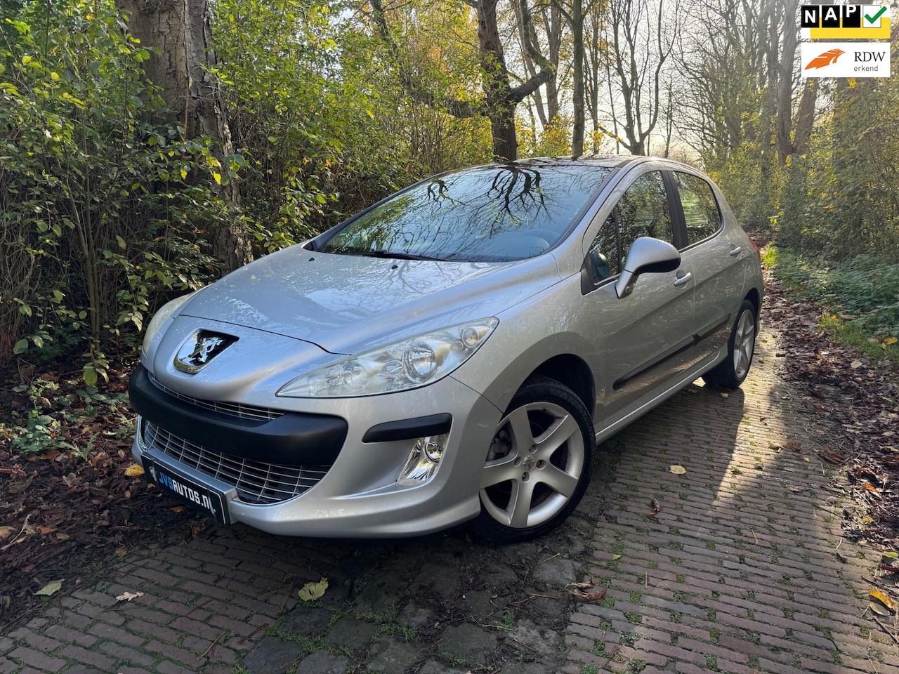 Peugeot 308 - 1.6 AIRCO / PANORAMADAK/ CRUISE /LM VELGEN - AutoWereld.nl
