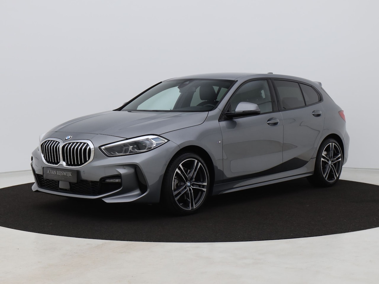BMW 1-serie - 118i M-Sport | CAMERA | KEYLESS | STOEL- EN STUURVERW. - AutoWereld.nl