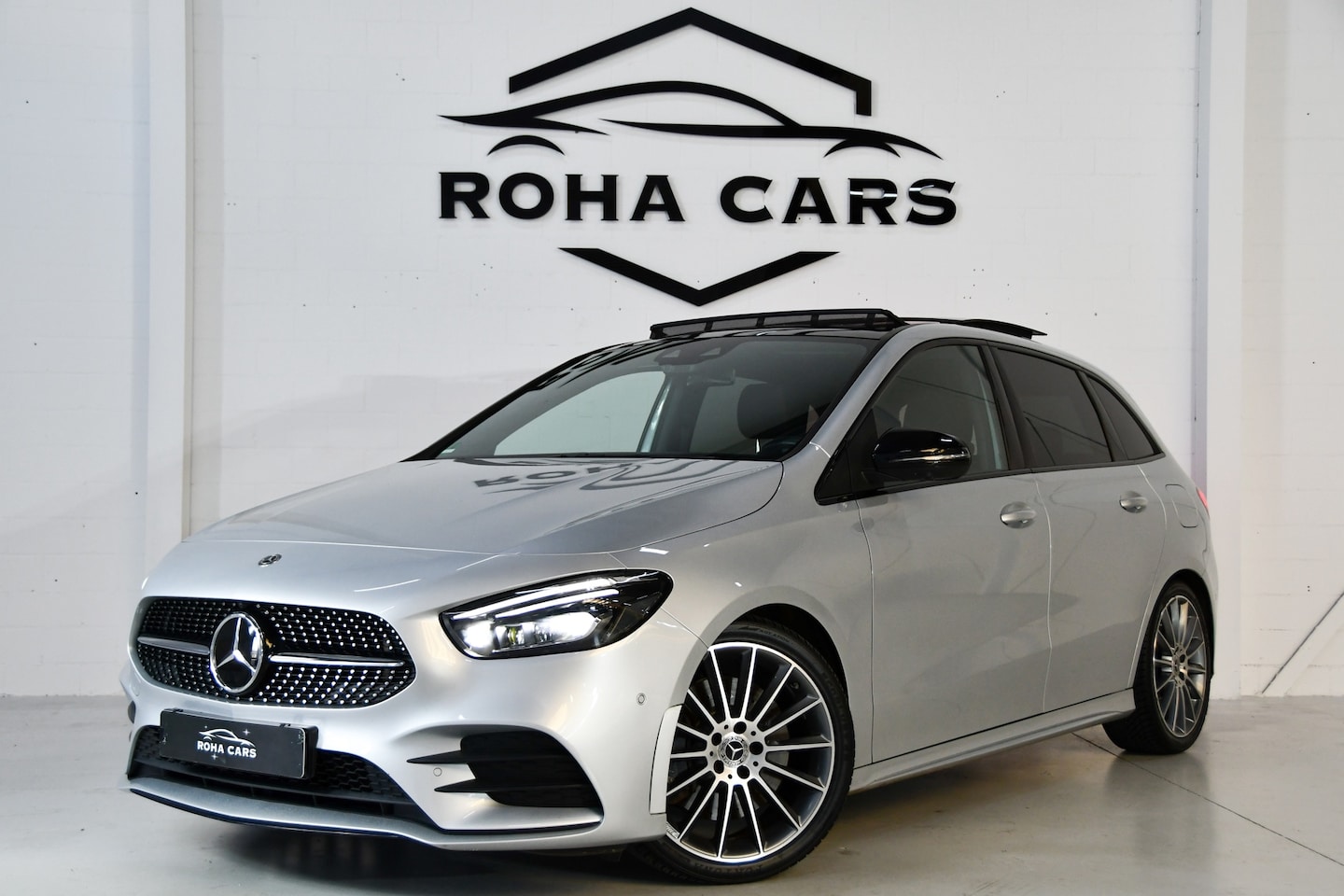 Mercedes-Benz B-klasse - B250 225PK 360cam/Pano/Sfeer/stoelvAMG-pakket - AutoWereld.nl