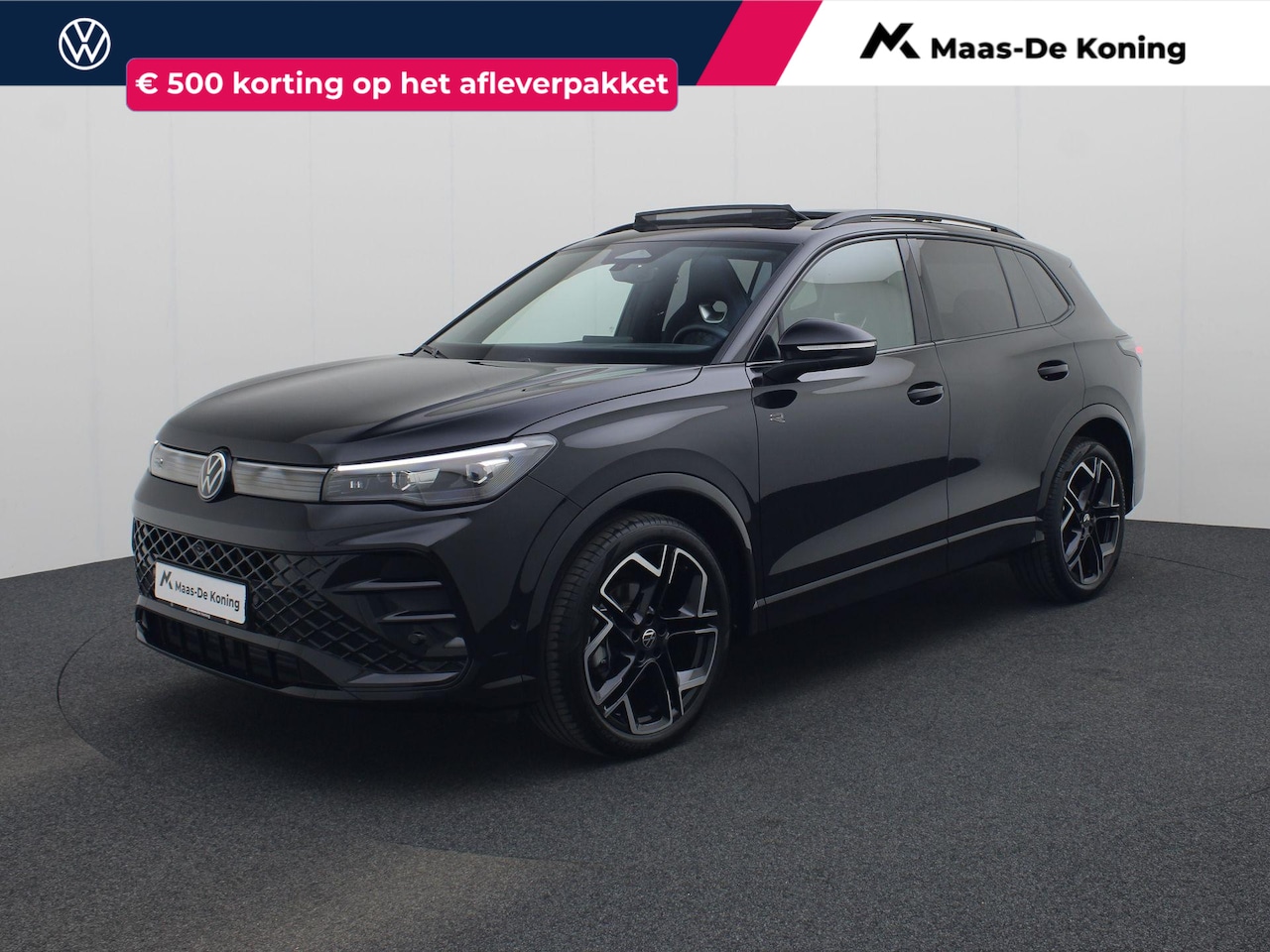 Volkswagen Tiguan - 1.5TSI/150PK R-Line Black Style DSG · Panoramadak · Trekhaak · 360°Camera + Parkeersensore - AutoWereld.nl