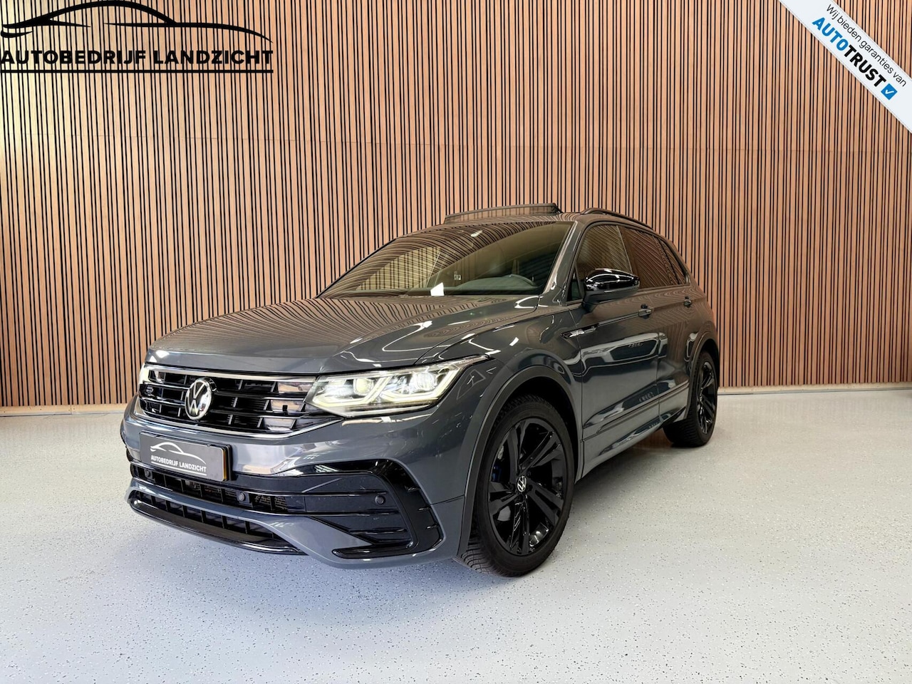 Volkswagen Tiguan - 1.5 TSI R-Line |Panoramadak | DSG | Camera - AutoWereld.nl