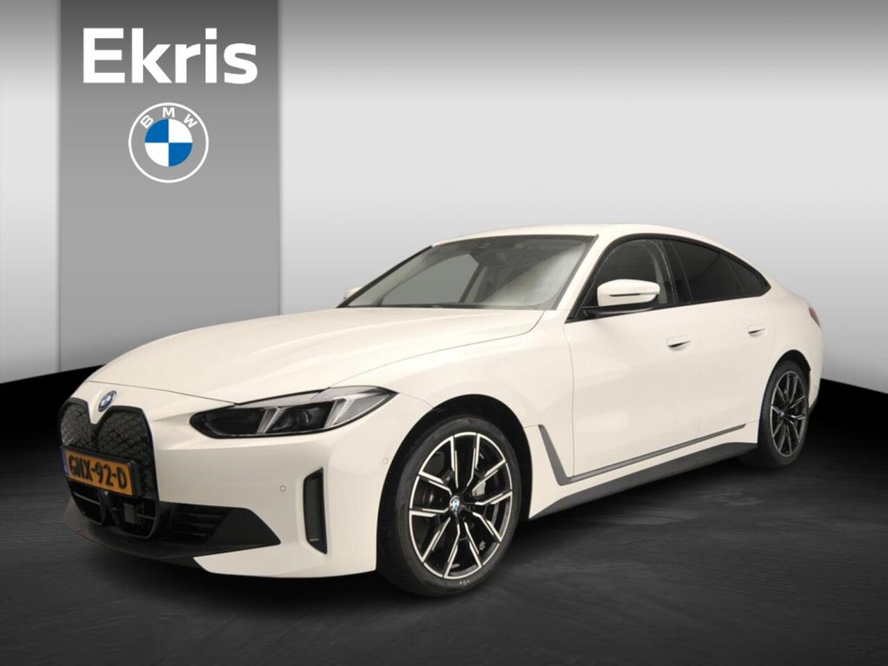 BMW i4 - Gran Coupé eDrive35 Trekhaak / HIFI / Active Cruise / Getint glas / Park assist / Alu wiel - AutoWereld.nl