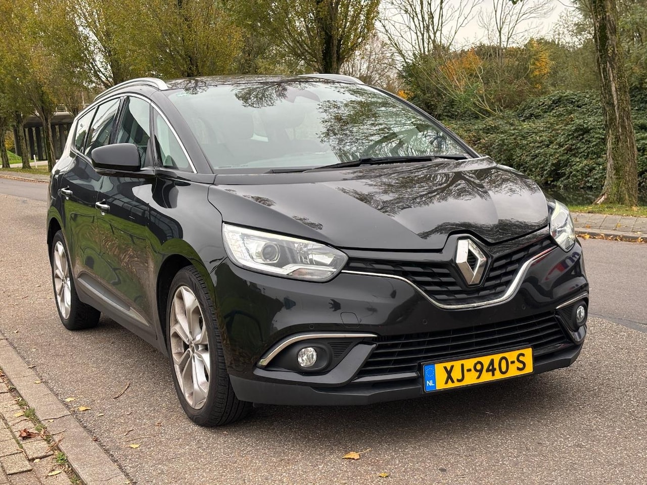 Renault Grand Scénic - 2018 * 1.5 dCi Intens * AUTOMAAT * CLIMA * NAVI * PDC - AutoWereld.nl