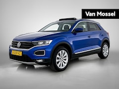 Volkswagen T-Roc - 1.5 TSI Sport 150 PK | Automaat | Panoramadak | Navigatie | Camera | Parkeersensoren | App