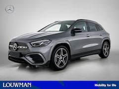 Mercedes-Benz GLA-Klasse - 180 Business Solution AMG | Nightpakket | Trekhaak | Smartphone Integratie | Panoramaschui