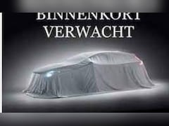 Volkswagen Golf - 1.5 ETSI R-LINE NAVI CAMERA AMBIENT LIGHT CARPLAY STUURVERWARMING STOELVERWARMING