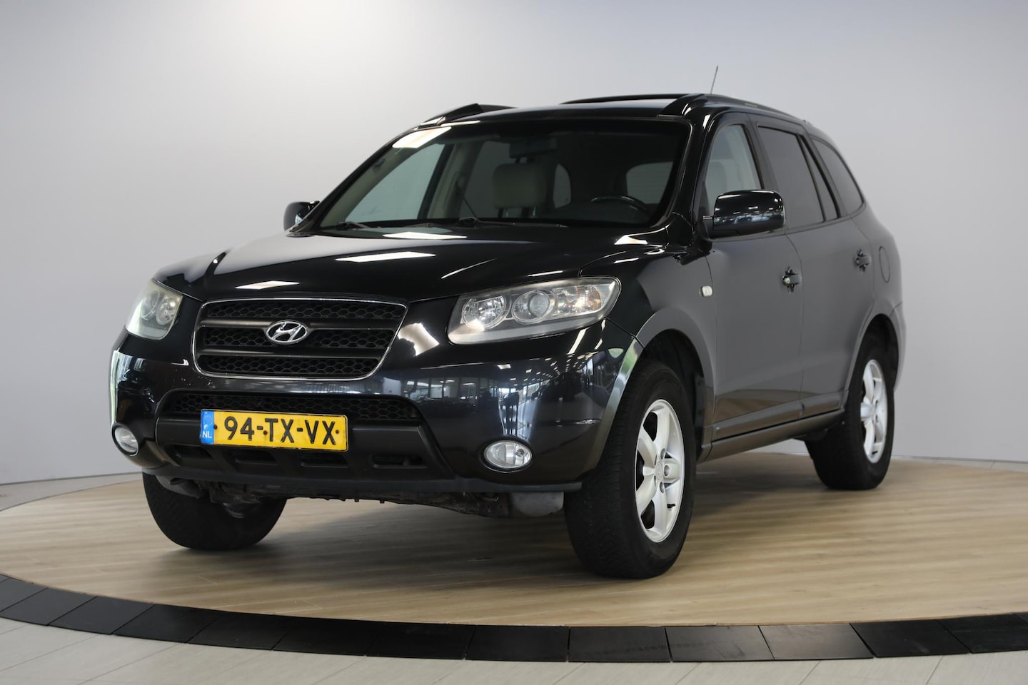 Hyundai Santa Fe - 2.7i V6 Dynamic 7p. | Trekhaak | Youngtimer - AutoWereld.nl