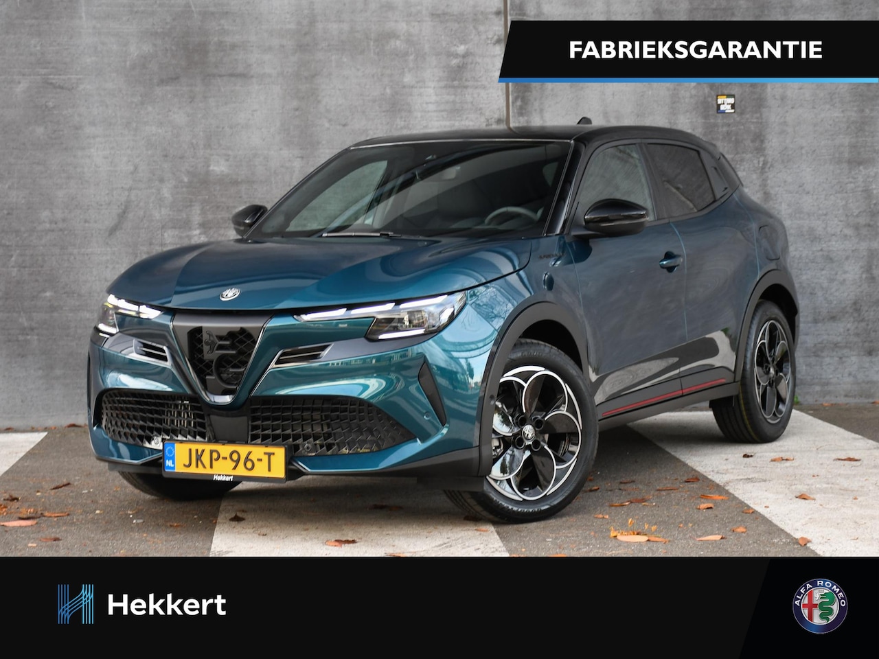 Alfa Romeo Junior - Speciale 1.2 Turbo Ibrida 145pk Automaat SCHUIF-DAK | ADAPT. CRUISE | 18''LM | DODE HOEK | - AutoWereld.nl