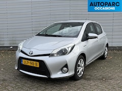 Toyota Yaris - 1.5 Full Hybrid Aspiration , AUTOMAAT, AIRCO, 5 DEURS, DEALER ONDERHOUDEN BOEKJES AANWEZIG