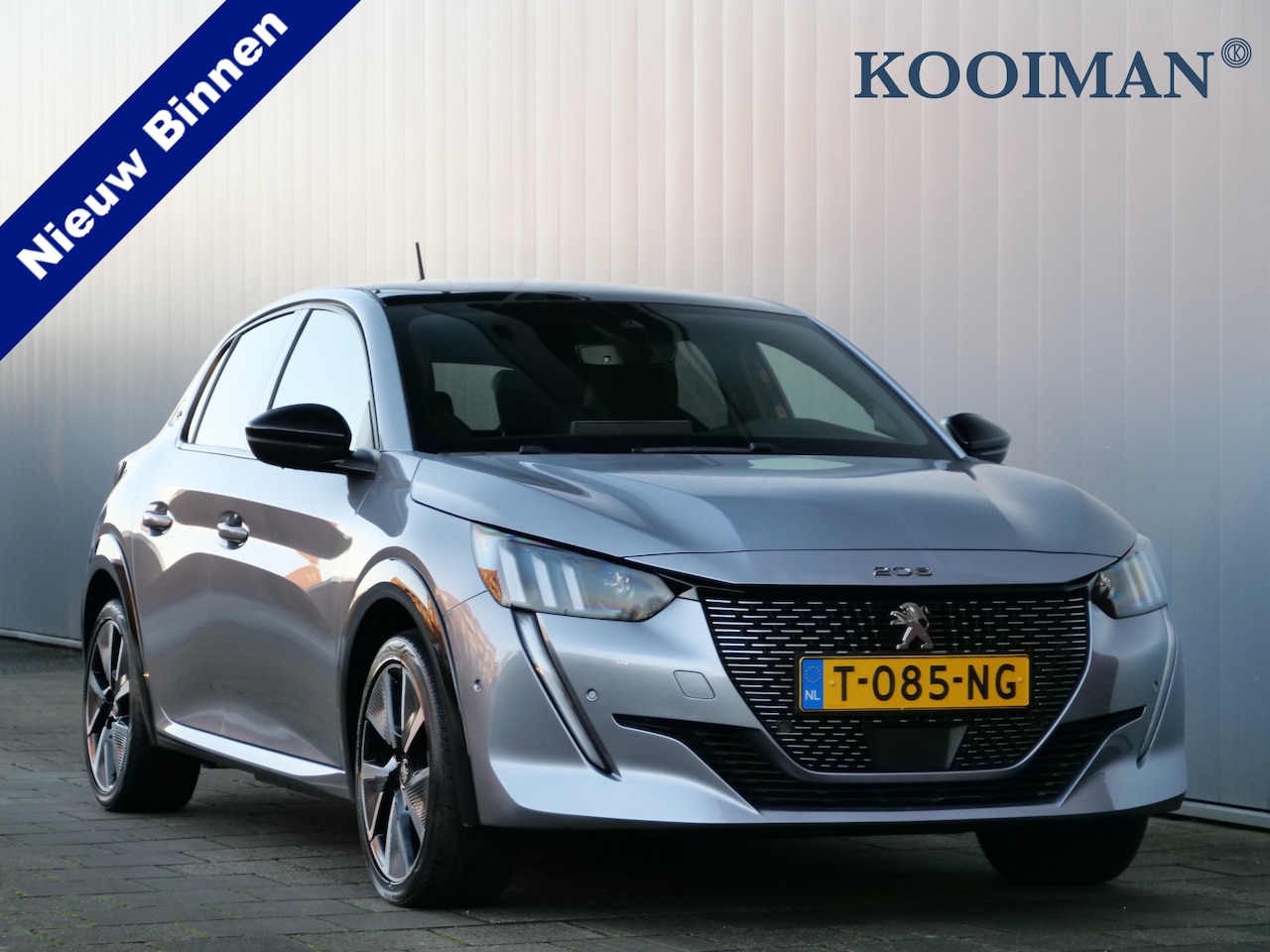 Peugeot e-208 - EV GT 350 50 kWh Pano-dak / Apple Carplay / Camera / Navi / DAB - AutoWereld.nl