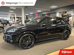 Porsche Cayenne - 2.9 S / 444 pk / Pano / stoelen 14 voudig / Leder / Navigatie / Bose / camera / 22 inch