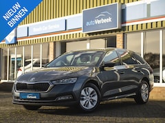 Skoda Octavia Combi - 1.5 e-TSi 150pk DSG Business Edition | Navi & Wireless App Connect | Trekhaak wegklapbaar