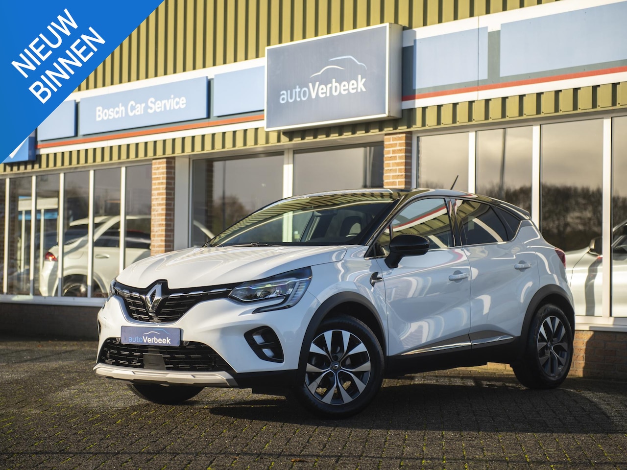 Renault Captur - 1.0 TCe 90 Intens | Navi & Apple Carplay/Android Auto | Parking pack met camera | LED | Tr - AutoWereld.nl